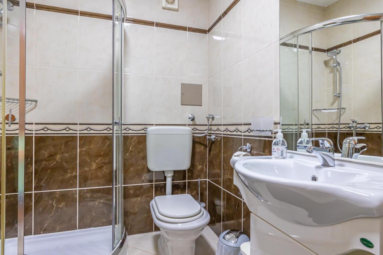 קריקווניצה Apartments Lacic 2 מראה חיצוני תמונה